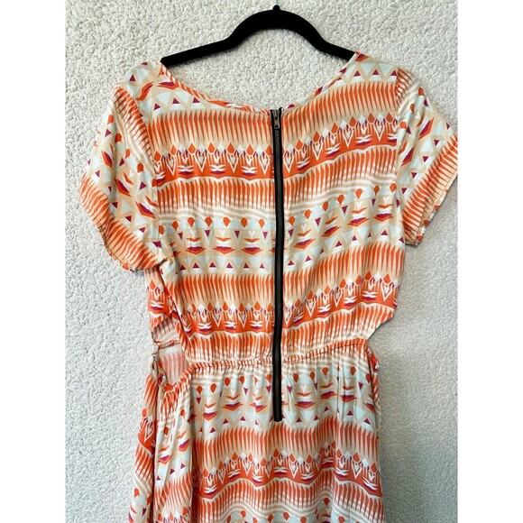 Volcom Quincy Davis Mini Dress Size L Aztec Lightweight - Picture 9 of 12